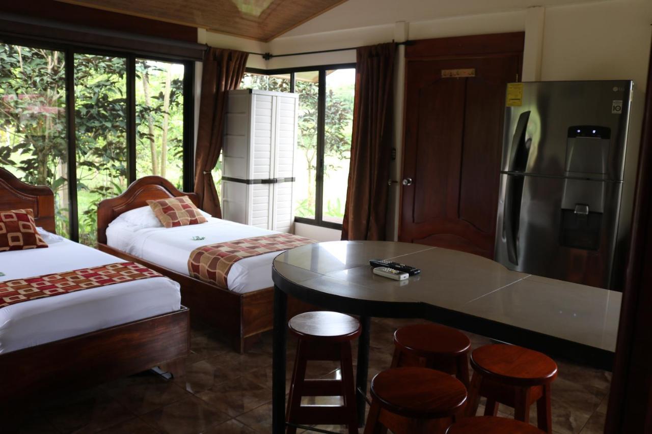 Cabinas Sueno Real San Rafael De Guatuso Luaran gambar
