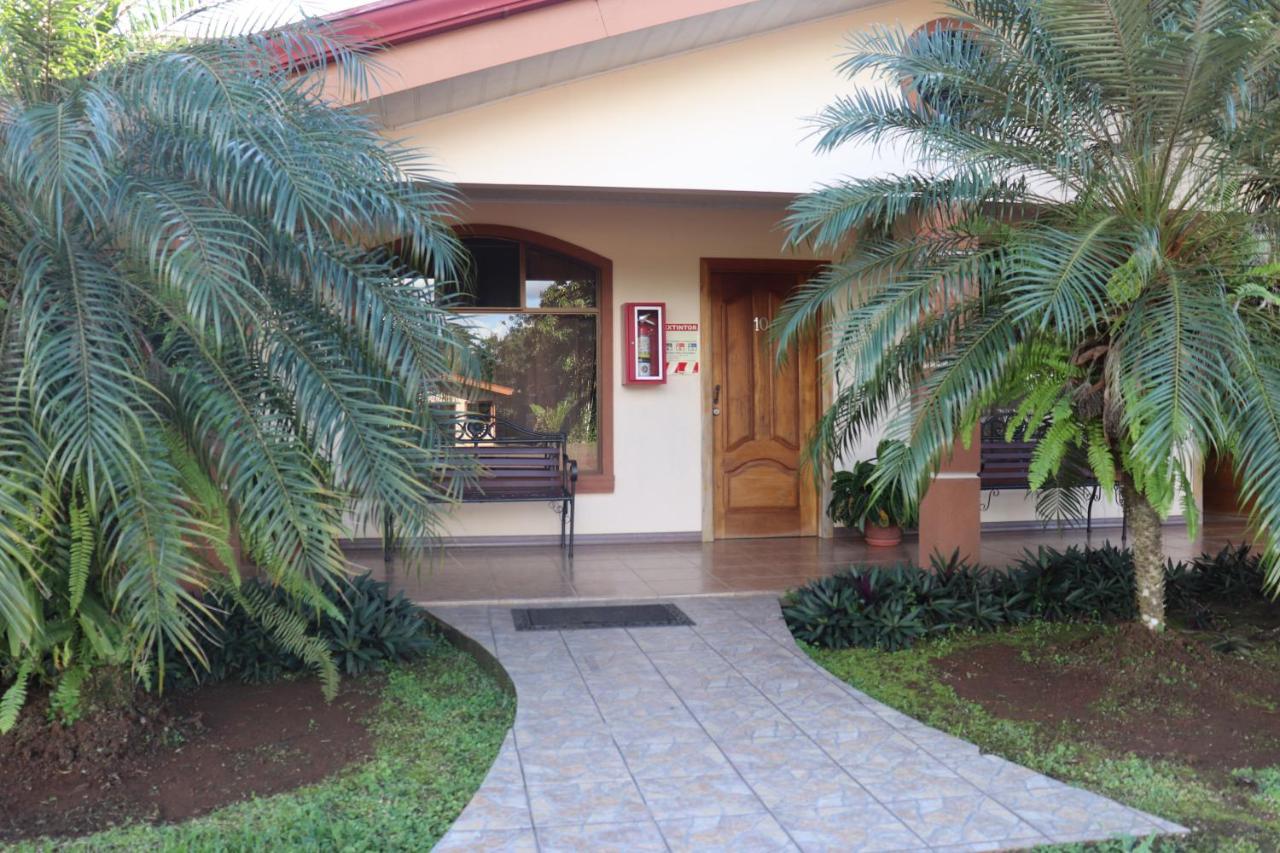 Cabinas Sueno Real San Rafael De Guatuso Luaran gambar